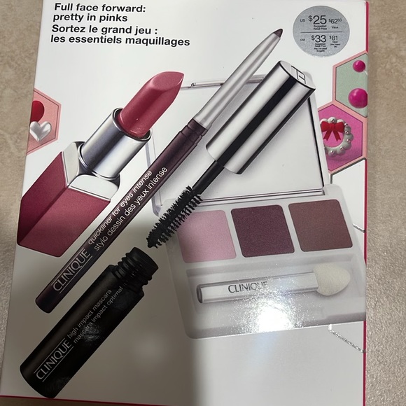 Clinique Full Face Forward Pretty in Pinks NEW IN BOX 4 PIECE SET! - Picture 1 of 3